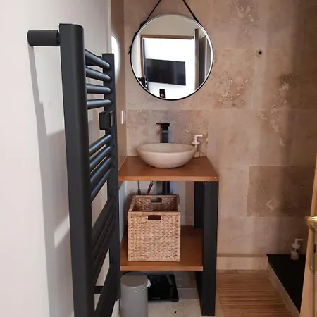 Central And Comfortable Studio, Near Train Station Marseille Exterior photo